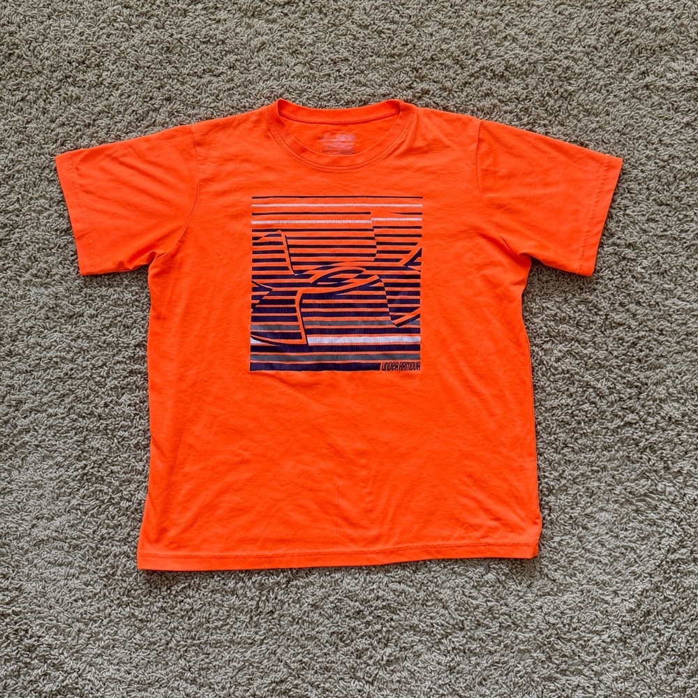 Boys Under Armor UA Dry Fit Athletic T-shirt, Youth XL (Size 14/16)